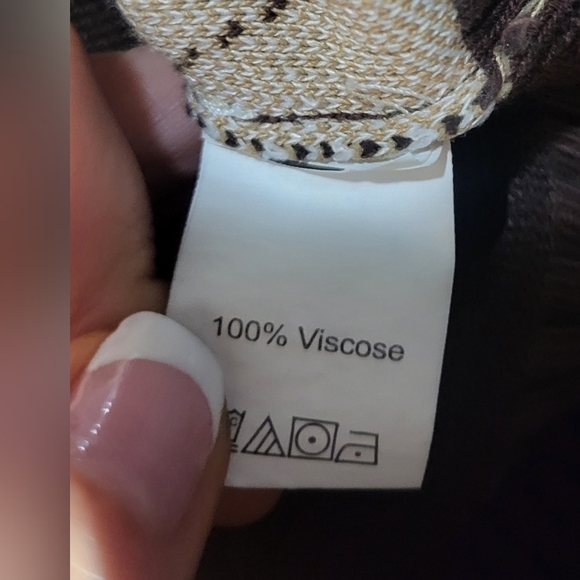 Rumwe Juniors Cropped Brown and Gold Argyle Sweater Vest Size S - Picture 4 of 5